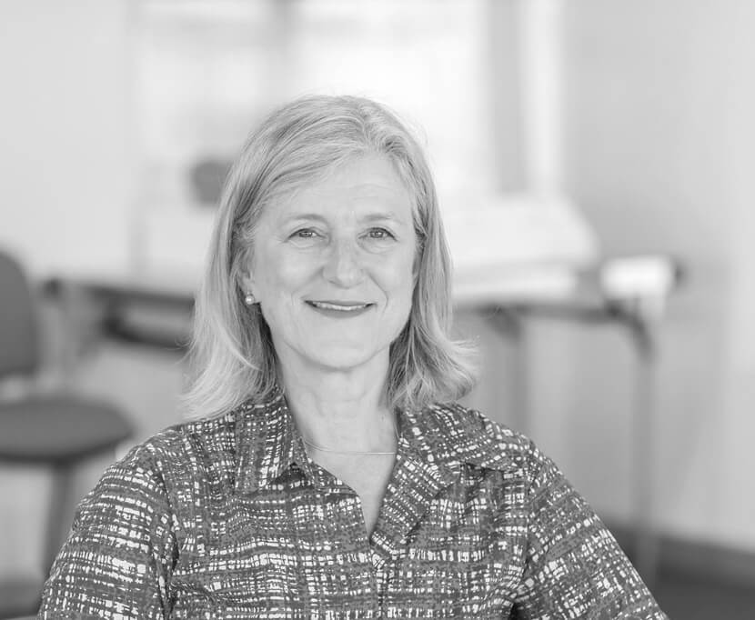 Elizabeth Mcmeikan profile photo black and white
